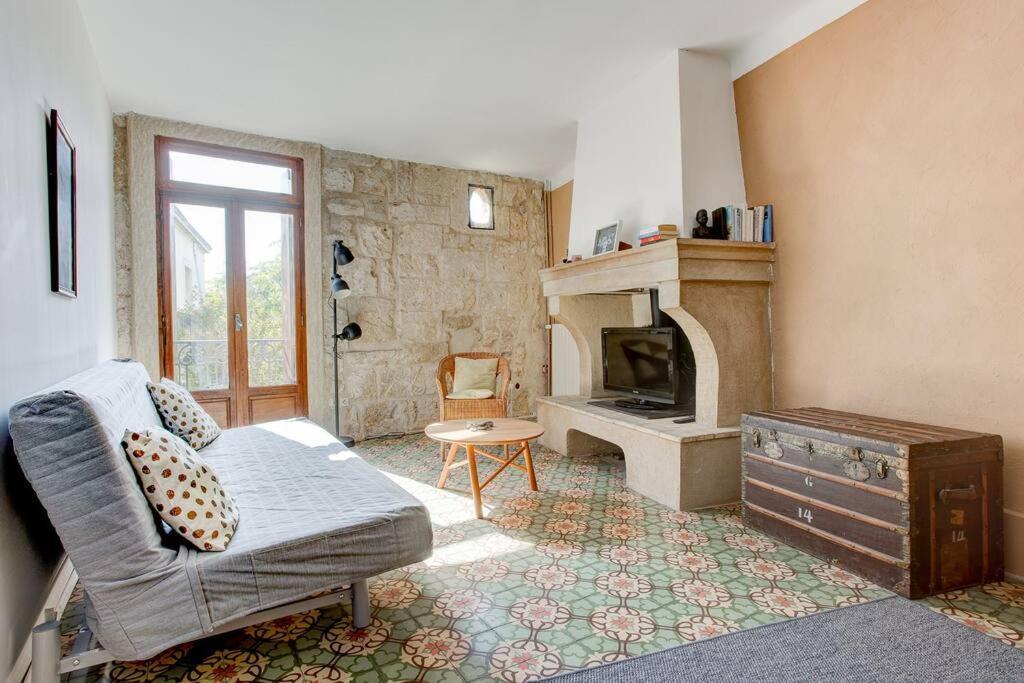 Stunning Medieval Getaway 维克拉加迪勒 外观 照片